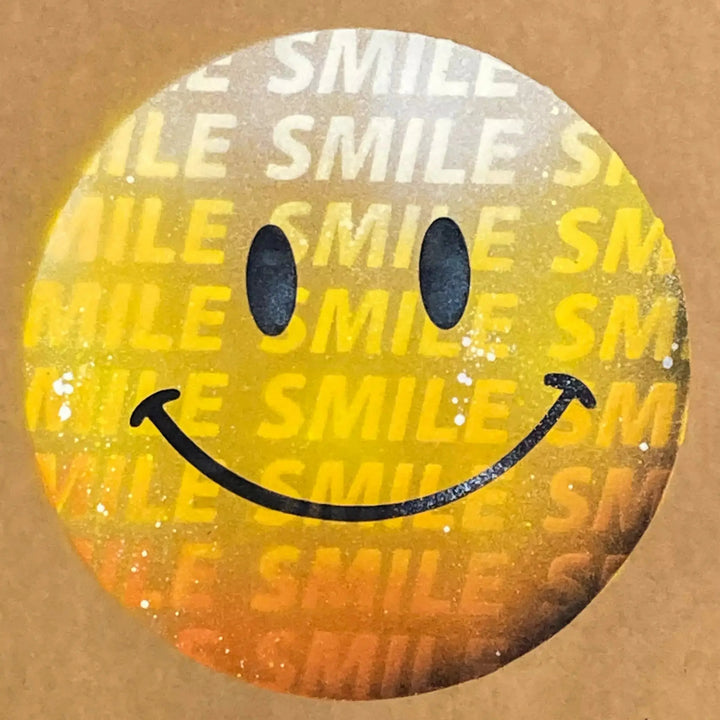 SMILE CARDBOARD EDITION Alessio-b
