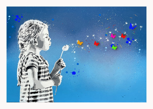 Blow Blue Edition di Alessio-B. Stampa giclée stampa su carta 320 gsm edizione limitata rappresentante una bambina che soffia un soffione dal quale escono delle farfalle | CD Studio d'Arte