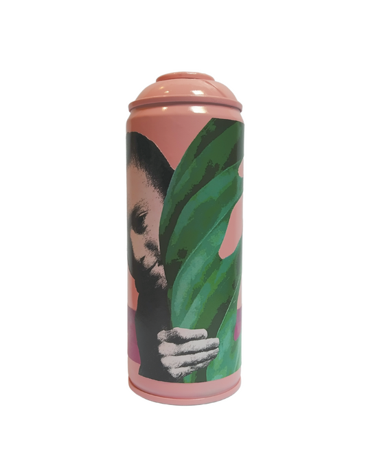 Botanical Spray Can. Opera unica con spray e stickers su bomboletta, rappresentante un bambino con delle piante tropicali. Un oggetto da collezione | CD Studio d'Arte 