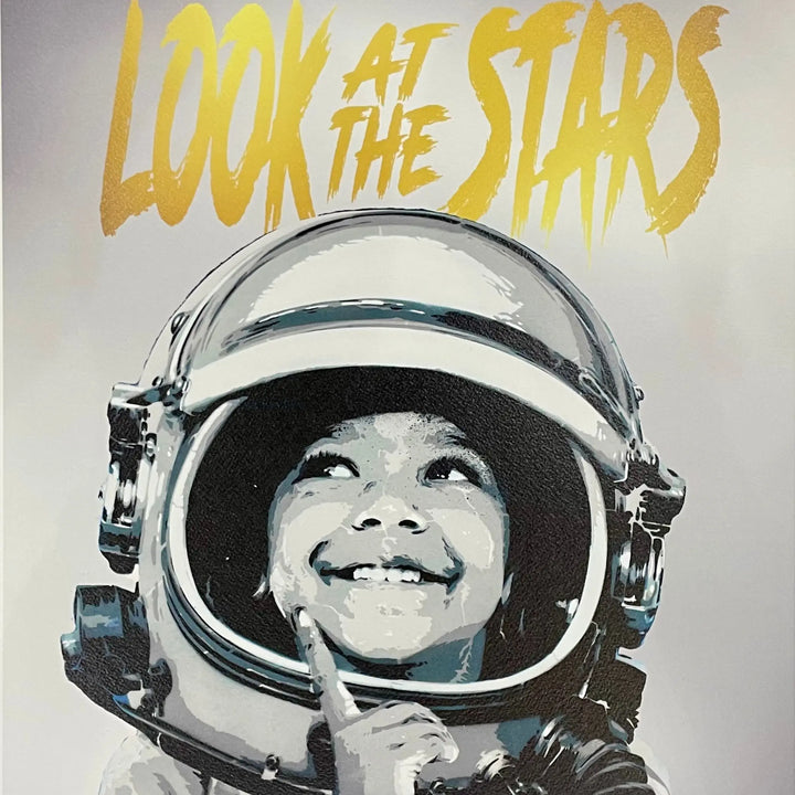 LOOK AT THE STARS Alessio-B