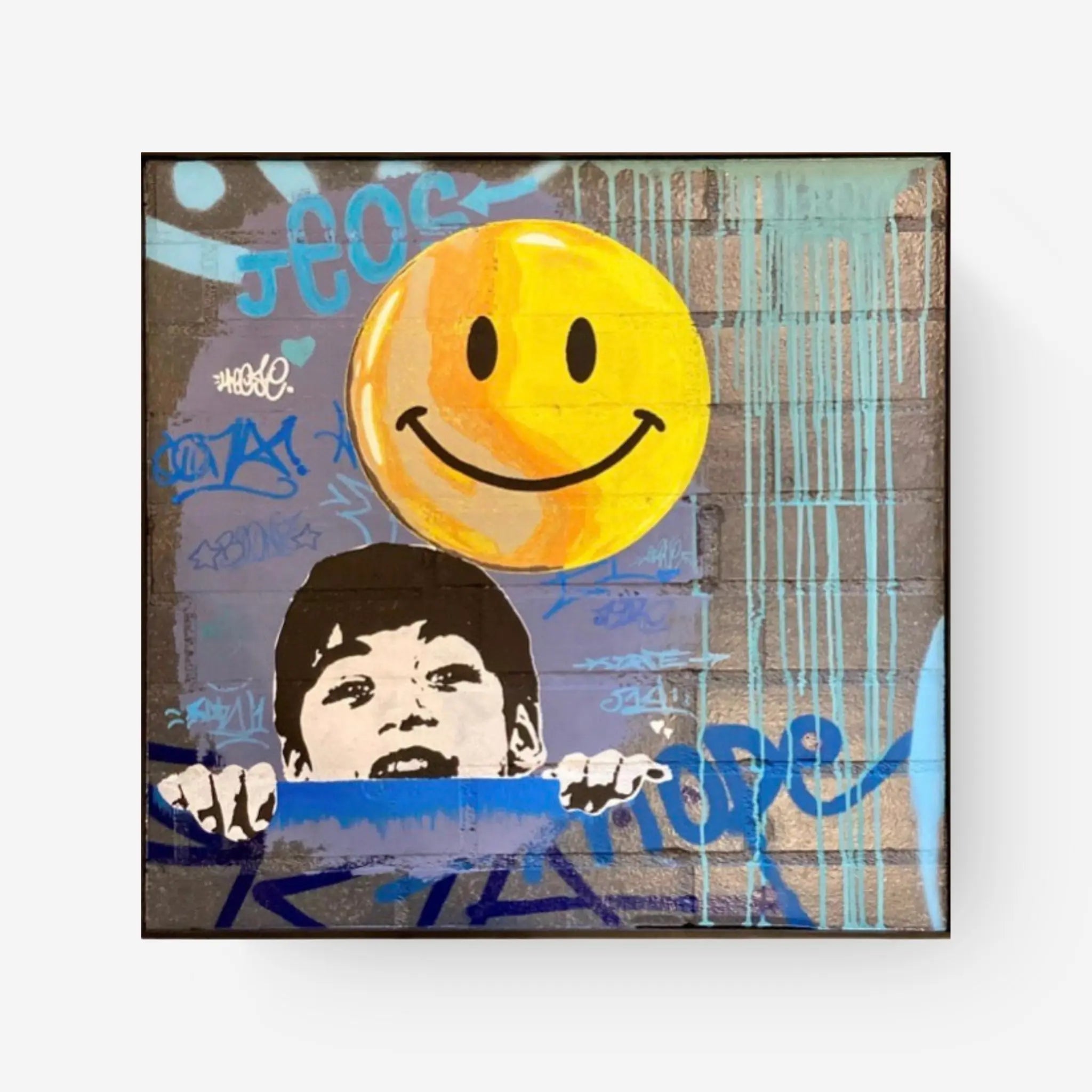 SMILE LOST WALL-LIGHT BLUE Shife