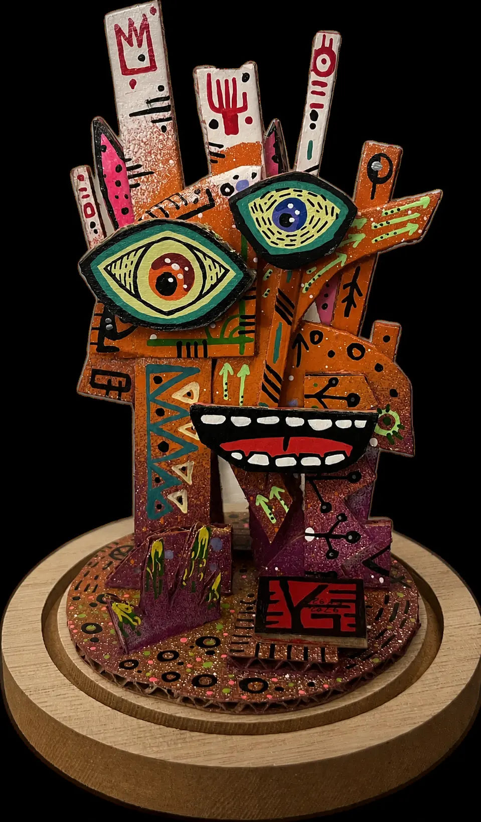 SOURIANT TOTEM