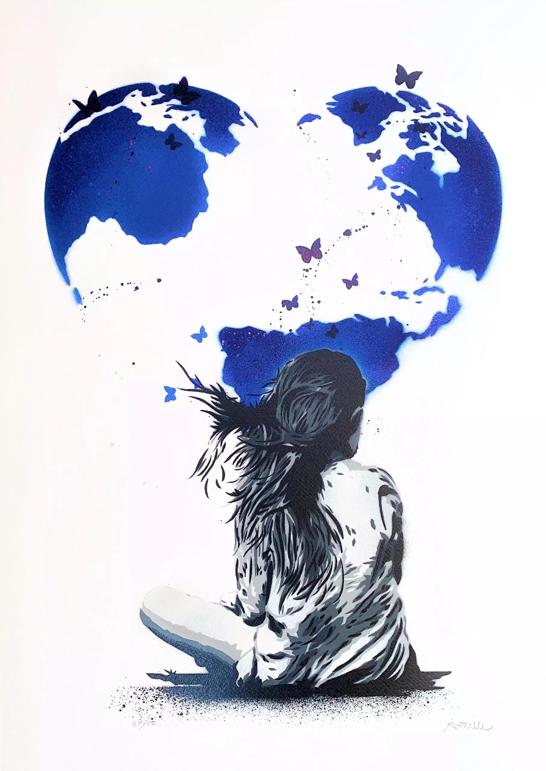Dream Blue Edition Big di Alessio-B. Stampa giclée stampa giclée su carta 320 gsm edizione limitata rappresentante una bambina seduta che osserva una grande cuore blu  | Cd Studio d'Arte