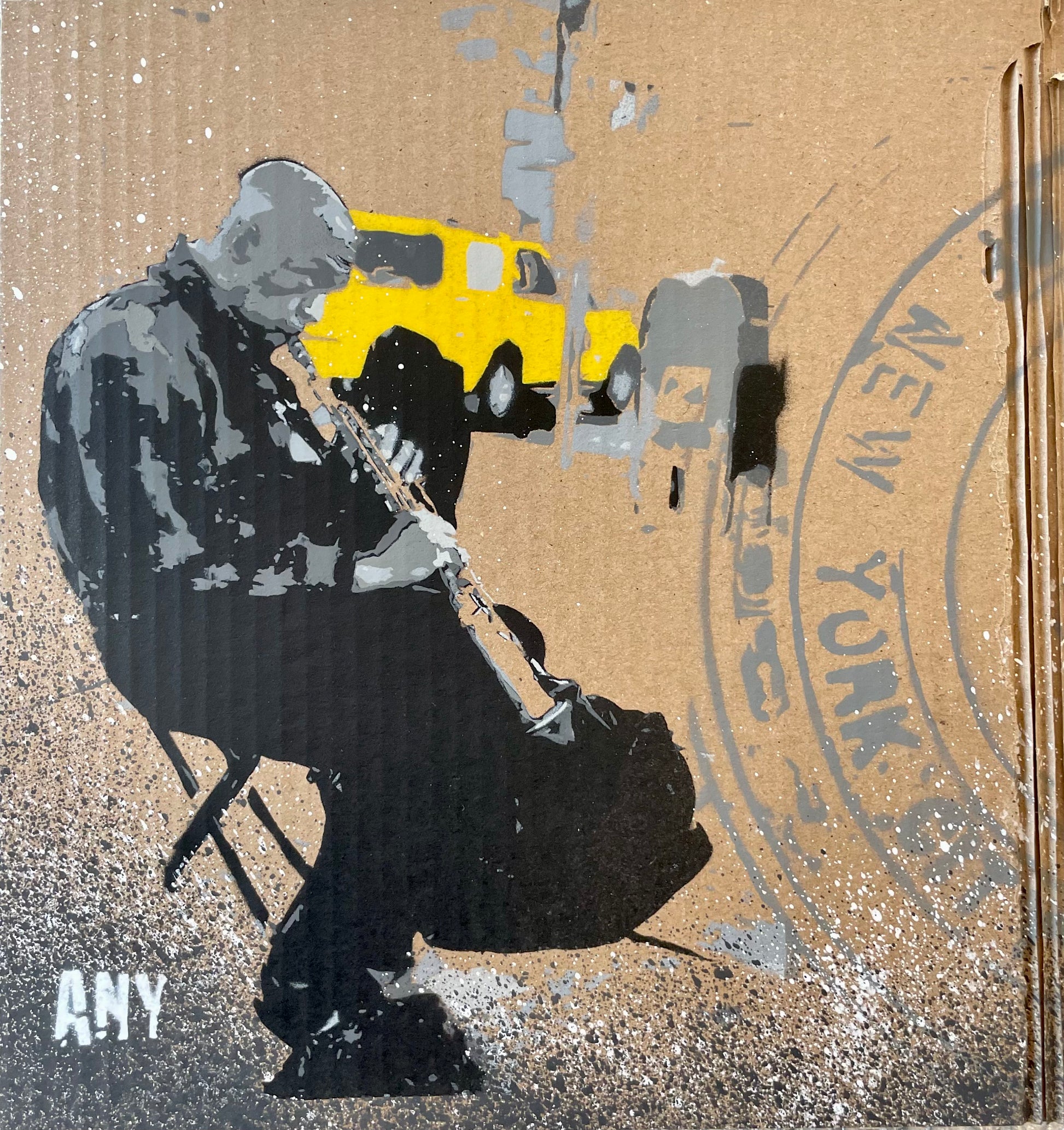 Soul Of NY Cardboard Edition di Any. Opera unica spray e stencil su cartone rappresentante un suonatore di clarinetto  | Cd Studio d'Arte